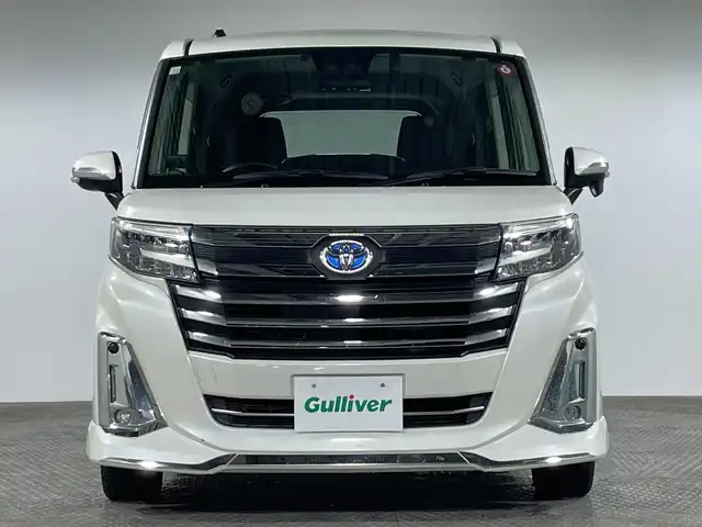 トヨタ ルーミー カスタムG－T 神奈川県 2020(令2)年 3万km パールホワイトⅢ ・純正９型SDナビゲーション【NSZT-Y68T】/＜フルセグ/CD/DVD/AMFM/BT＞/・バックカメラ/・両側パワースライドドア /・純正前方ドラレコ/・ビルトインETC/・電動パーキング/オートホールド/・前席シートヒーター/・社外GPSレーダー/・アイドリングストップ/・運転席シートリフター/・スマートキー/・プッシュスタート/・二列目シートバックテーブル/・オートライト/オートハイビーム/・革巻きステアリング/・前後ソナー/・スマートアシスト/・純正１５インチアルミホイール/・LEDヘッドライト/LEDフォグ