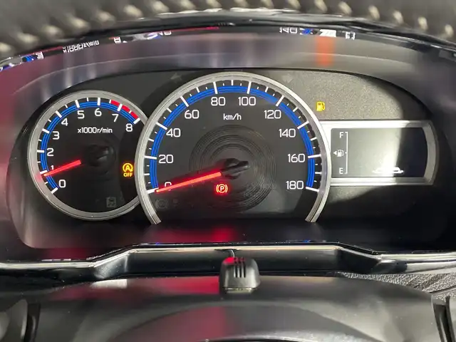 トヨタ ルーミー カスタムG－T 神奈川県 2020(令2)年 3万km パールホワイトⅢ ・純正９型SDナビゲーション【NSZT-Y68T】/＜フルセグ/CD/DVD/AMFM/BT＞/・バックカメラ/・両側パワースライドドア /・純正前方ドラレコ/・ビルトインETC/・電動パーキング/オートホールド/・前席シートヒーター/・社外GPSレーダー/・アイドリングストップ/・運転席シートリフター/・スマートキー/・プッシュスタート/・二列目シートバックテーブル/・オートライト/オートハイビーム/・革巻きステアリング/・前後ソナー/・スマートアシスト/・純正１５インチアルミホイール/・LEDヘッドライト/LEDフォグ