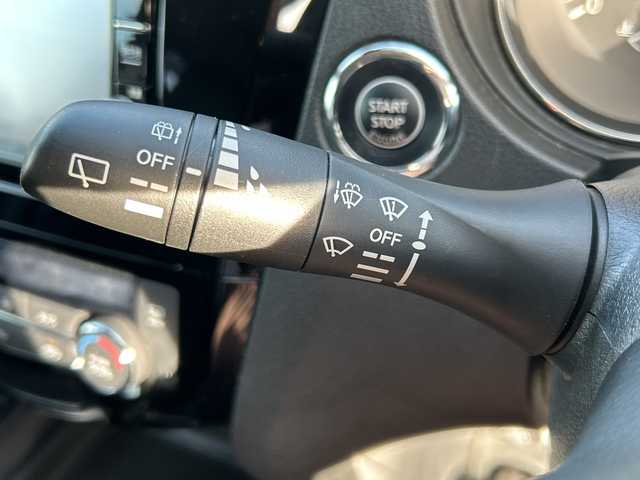 日産 エクストレイル 20X 石川県 2018(平30)年 5.7万km バーニングレッド ワンオーナー/4WD/アイドリングストップ/Bluetooth/フルセグTV/ETC/バックカメラ/前後コーナーセンサー/社外レーダー/前後ドライブレコーダー/全席シートヒーター/２０インチ社外アルミホイール