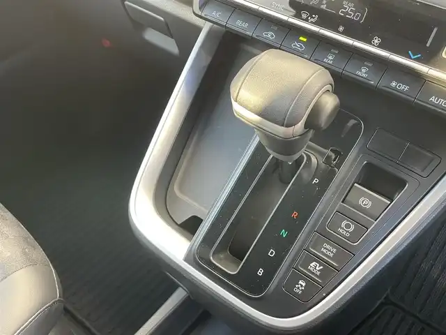 トヨタ ヴォクシー ハイブリッド S－Z 千葉県 2024(令6)年 1万km アティチュードブラックマイカ トヨタセーフティセンス/衝突軽減ブレーキ/レーンキープアシスト/レーダークルーズコントロール/オートハイビーム/クリアランスソナー/純正１０．５インチディスプレイオーディオナビ/フルセグ/BT/DVD/CD/USB/バックカメラ/後席モニター/ビルトインETC/両側パワースライドドア/モデリスタエアロ/衝突軽減ブレーキ　/LEDヘッドライト