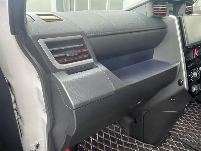 トヨタ ルーミー カスタムG－T 愛知県 2022(令4)年 1.1万km ブラックマイカメタリック/パールホワイト2トーン AIS検査実施済　評価点5点/ワンオーナー　/スポイラー（FSR) /両側パワースライドドア　/ディスプレイオーディオ　/Androidauto /AppleCarPlay /バックカメラ　/シートヒーター　/LEDヘッド　/ステアリングスイッチ　/レーダークルーズコントロール　/説明書　/保証書　/スペアキー