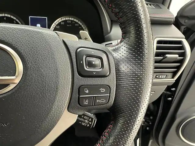 レクサス ＮＸ 300 Fスポーツ 兵庫県 2019(令1)年 4.1万km グラファイトブラックガラスフレーク 純正SDナビ(CD/DVD/SD/Bluetooth/フルセグ)/全方位カメラ/サンルーフ/社外エアロ/パワーシート/レザーシート/シートヒーター/エアシート/メモリーシート/ステアリングヒーター/パワーバックドア/ブラインドスポットモニター/追従型クルーズコントロール/LEDヘッドライト/オートライト/オートマチックハイビーム/アイドリングストップ/前後コーナーセンサー/純正18インチアルミホイール/純正フロアマット/前後ドライブレコーダー