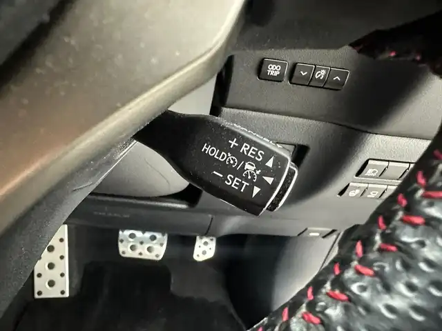 レクサス ＮＸ 300 Fスポーツ 兵庫県 2019(令1)年 4.1万km グラファイトブラックガラスフレーク 純正SDナビ(CD/DVD/SD/Bluetooth/フルセグ)/全方位カメラ/サンルーフ/社外エアロ/パワーシート/レザーシート/シートヒーター/エアシート/メモリーシート/ステアリングヒーター/パワーバックドア/ブラインドスポットモニター/追従型クルーズコントロール/LEDヘッドライト/オートライト/オートマチックハイビーム/アイドリングストップ/前後コーナーセンサー/純正18インチアルミホイール/純正フロアマット/前後ドライブレコーダー