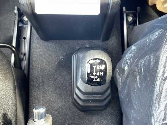 スズキ ジムニー XC 福岡県 2025(令7)年 0.1千km ブルーイッシュブラックパール3 未使用車/純正16インチアルミホイール/スマートキー/スペアキー/コーナーセンサー/オートライト/クルーズコントロール/ステアリングリモコン/車線逸脱防止機能/アイドリングストップ/ＬＥＤヘッドライト