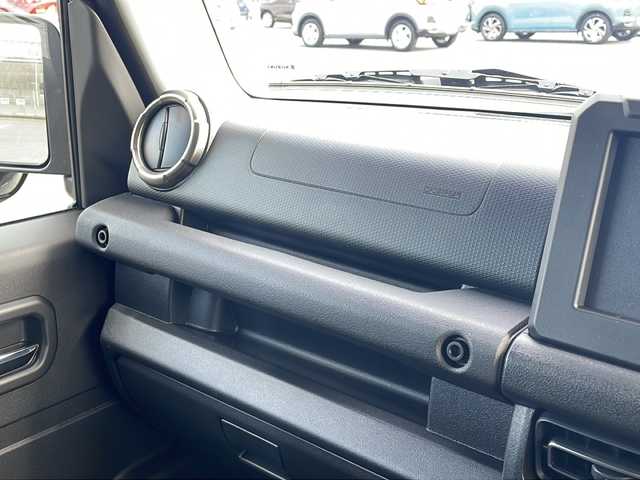 スズキ ジムニー XC 福岡県 2025(令7)年 0.1千km ブルーイッシュブラックパール3 未使用車/純正16インチアルミホイール/スマートキー/スペアキー/コーナーセンサー/オートライト/クルーズコントロール/ステアリングリモコン/車線逸脱防止機能/アイドリングストップ/ＬＥＤヘッドライト