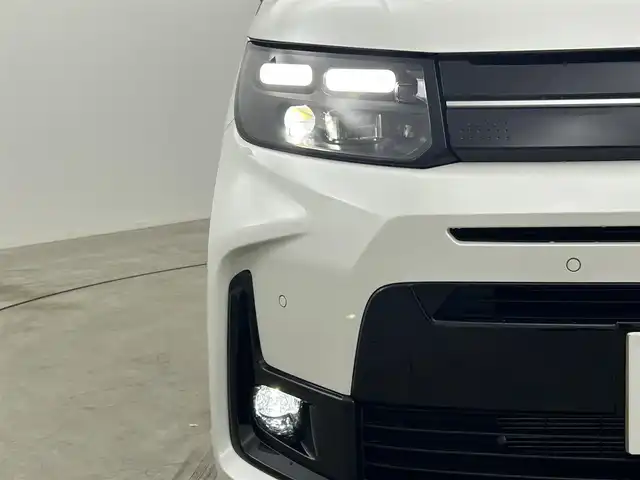 ホンダ フリード ハイブリット e:HEV AIR EX 岡山県 2025(令7)年 0.7万km プラチナホワイトパール 純正11.4インチナビ（LXM-247VFLi）/・FM/AM/Bluetooth/フルセグ/CD/DVD/全方位カメラ/ハーフレザーシート/・シートヒーター/両側パワースライドドア/ETC2.0/ドライブレコーダー/ホンダセンシング/・衝突軽減ブレーキ/・車線逸脱警報/・アダプティブクルーズコントロール/・オートハイビーム/BSM/オートブレーキホールド/純正フロアマット/純正アルミ/新車保証書/取扱説明書/スペアキー×１