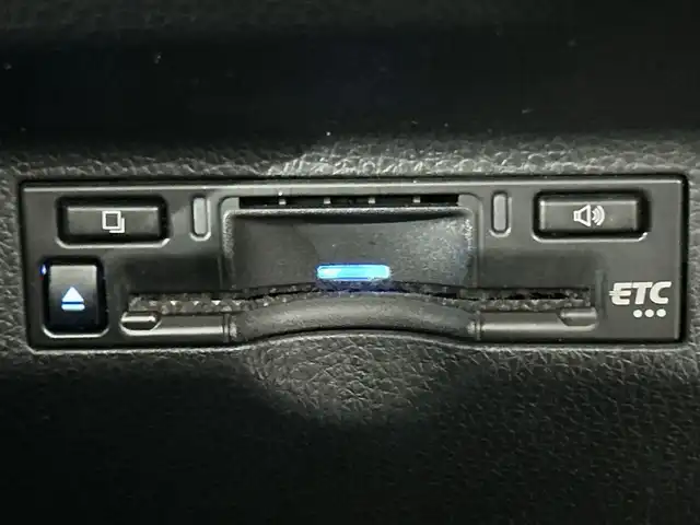 トヨタ シエンタ Z 神奈川県 2022(令4)年 2.8万km ブラック モデリスタエアロ【フロント/サイド/リアアンダー】/ディスプレイオーディオプラス/純正10.5型ディスプレイオーディオ/フルセグ　AM FM Bluetooth　USB　Miracast/両側電動スライドドア【サンシェード】/パノラミックビューモニター/セーフティセンス/プリクラッシュセーフティ/レーントレーシングアシスト/レーンディパーチャーアラート/レーダークルーズコントロール/アダブティブハイビームシステム/ロードサインアシスト/プロアクティブドライビングアシスト/発進遅れ告知機能/パーキングサポートブレーキ/ブラインドスポットモニター/フロント/リアソナー/純正前方ドライブレコーダー/ETC/前席シートヒーター/ステアリングヒーター/プッシュスタート/スマートキー/LEDヘッドランプ/オートライト/スペアキー