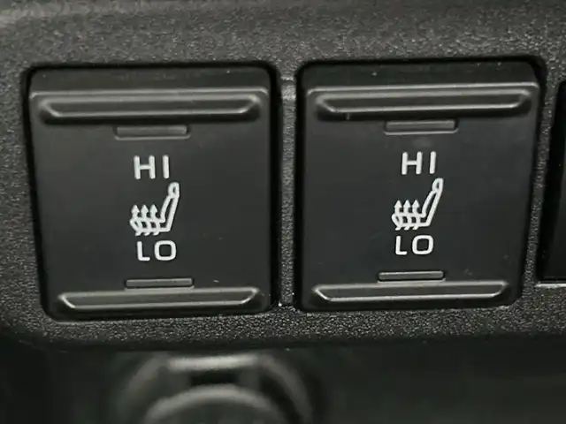 トヨタ シエンタ Z 神奈川県 2022(令4)年 2.8万km ブラック モデリスタエアロ【フロント/サイド/リアアンダー】/ディスプレイオーディオプラス/純正10.5型ディスプレイオーディオ/フルセグ　AM FM Bluetooth　USB　Miracast/両側電動スライドドア【サンシェード】/パノラミックビューモニター/セーフティセンス/プリクラッシュセーフティ/レーントレーシングアシスト/レーンディパーチャーアラート/レーダークルーズコントロール/アダブティブハイビームシステム/ロードサインアシスト/プロアクティブドライビングアシスト/発進遅れ告知機能/パーキングサポートブレーキ/ブラインドスポットモニター/フロント/リアソナー/純正前方ドライブレコーダー/ETC/前席シートヒーター/ステアリングヒーター/プッシュスタート/スマートキー/LEDヘッドランプ/オートライト/スペアキー