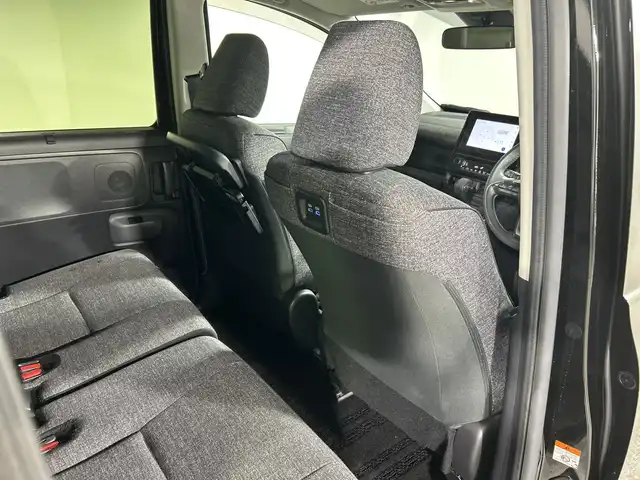 トヨタ シエンタ Z 神奈川県 2022(令4)年 2.8万km ブラック モデリスタエアロ【フロント/サイド/リアアンダー】/ディスプレイオーディオプラス/純正10.5型ディスプレイオーディオ/フルセグ　AM FM Bluetooth　USB　Miracast/両側電動スライドドア【サンシェード】/パノラミックビューモニター/セーフティセンス/プリクラッシュセーフティ/レーントレーシングアシスト/レーンディパーチャーアラート/レーダークルーズコントロール/アダブティブハイビームシステム/ロードサインアシスト/プロアクティブドライビングアシスト/発進遅れ告知機能/パーキングサポートブレーキ/ブラインドスポットモニター/フロント/リアソナー/純正前方ドライブレコーダー/ETC/前席シートヒーター/ステアリングヒーター/プッシュスタート/スマートキー/LEDヘッドランプ/オートライト/スペアキー