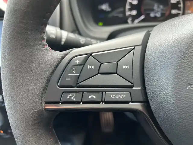 日産 ノート e－パワー ニスモ 宮城県 2017(平29)年 6.6万km ダークメタルグレー インテリジェントアラウンドビューモニターセット/・インテリジェントアラウンドビューモニター/・踏み間違い衝突防止アシスト/・フロント＆バックソナー/・ドアミラーヒーター/＝＝＝/インテリジェントエマージェンシーブレーキ/車線逸脱警報/純正ナビ（MM316D-W）/・CD/DVD/・Bluetooth/・フルセグTV/ETC/ドライブレコーダー/革巻きステアリング/ステアリングスイッチ/オートライト/スマートキー＆プッシュスタート/電動格納ミラー/純正16インチAW/純正フロアマット/純正ドアバイザー/Wエアバッグ