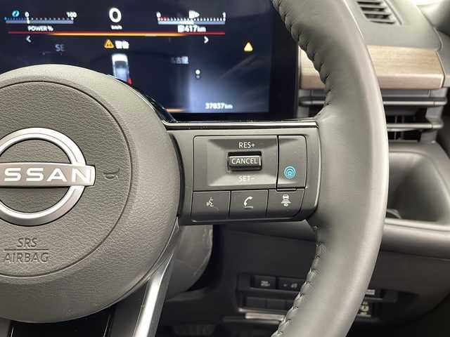 日産 セレナ e－パワー ハイウェイスター V 愛知県 2023(令5)年 3.8万km ホワイト プロパイロット/衝突軽減システム/全方位カメラ/両側パワースライドドア/レーダークルーズコントロール/Bluetooth/バックカメラ/イージーオープン機能/コーナーセンサー/純正アルミホイール/ETC2.0/ブラインドスポットモニター/LEDヘッドライト/インテリジェントミラー/リアオートエアコン/オートマチックハイビーム/ドライブレコーダー/ステアリングスイッチ/スマートキー/プッシュスタート