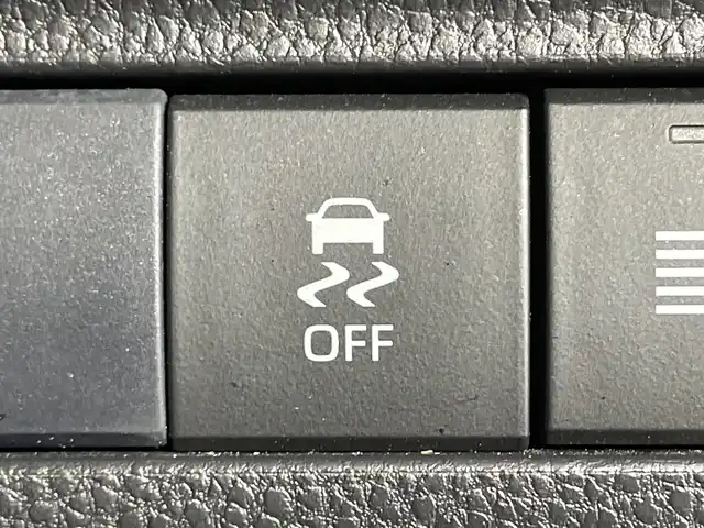 トヨタ ハリアー S 神奈川県 2020(令2)年 3.7万km ブラック 純正ディスプレイオーディオ/Tコネクトナビ/Bluetooth　USB　Miracast AUX/バックカメラ/セーフティセンス/プリクラッシュセーフティ/レーンディパーチャーアラート/レーダークルーズコントロール/オートハイビーム/前後ソナー/革巻きステアリング/ステアリングスイッチ/ビルトインETC/電動パーキングブレーキ/オートブレーキホールド/プッシュスタート/スマートキー/モデリスタエアロ【フロント/サイド/リアアンダー】/純正リアスポイラー/純正17インチアルミホイール