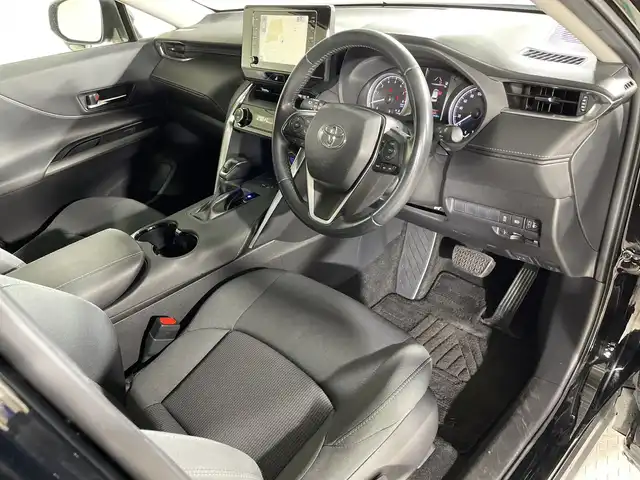 トヨタ ハリアー S 神奈川県 2020(令2)年 3.7万km ブラック 純正ディスプレイオーディオ/Tコネクトナビ/Bluetooth　USB　Miracast AUX/バックカメラ/セーフティセンス/プリクラッシュセーフティ/レーンディパーチャーアラート/レーダークルーズコントロール/オートハイビーム/前後ソナー/革巻きステアリング/ステアリングスイッチ/ビルトインETC/電動パーキングブレーキ/オートブレーキホールド/プッシュスタート/スマートキー/モデリスタエアロ【フロント/サイド/リアアンダー】/純正リアスポイラー/純正17インチアルミホイール