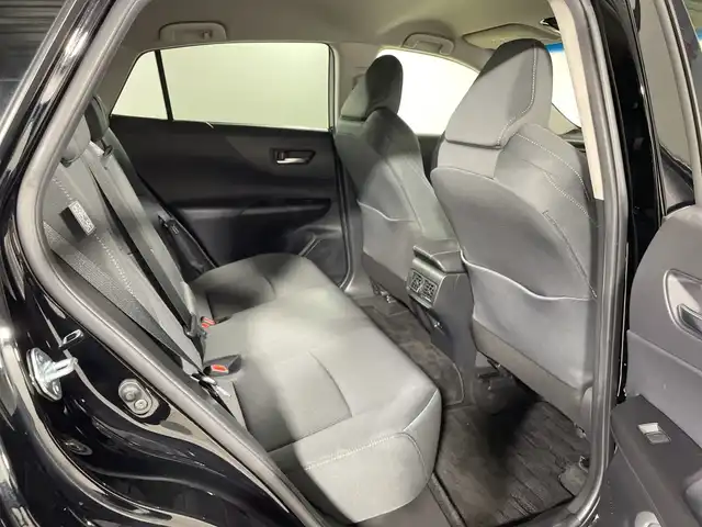 トヨタ ハリアー S 神奈川県 2020(令2)年 3.7万km ブラック 純正ディスプレイオーディオ/Tコネクトナビ/Bluetooth　USB　Miracast AUX/バックカメラ/セーフティセンス/プリクラッシュセーフティ/レーンディパーチャーアラート/レーダークルーズコントロール/オートハイビーム/前後ソナー/革巻きステアリング/ステアリングスイッチ/ビルトインETC/電動パーキングブレーキ/オートブレーキホールド/プッシュスタート/スマートキー/モデリスタエアロ【フロント/サイド/リアアンダー】/純正リアスポイラー/純正17インチアルミホイール