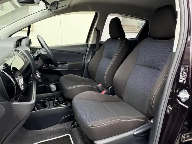 トヨタ ヴィッツ F セーフティエディション 三重県 2018(平30)年 8.7万km ボルドーマイカメタリック ♪ワンオーナー/♪車検 令和9年3月27日迄/プリクラッシュセーフティ/レーンディパーチャーアラート/オートマチックハイビーム/スマートキー×2/プッシュスタート/ドライブレコーダー/社外ナビ/・CD・SD録音・USB/・フルセグ・DVD再生/・Bluetoothオーディオ/・バックカメラ/ステアリングスイッチ/ウィンカーミラー/オートリトラクタブルミラー/ヘッドライトレベライザー/プライバシーガラス/フロアマット/ドアバイザー