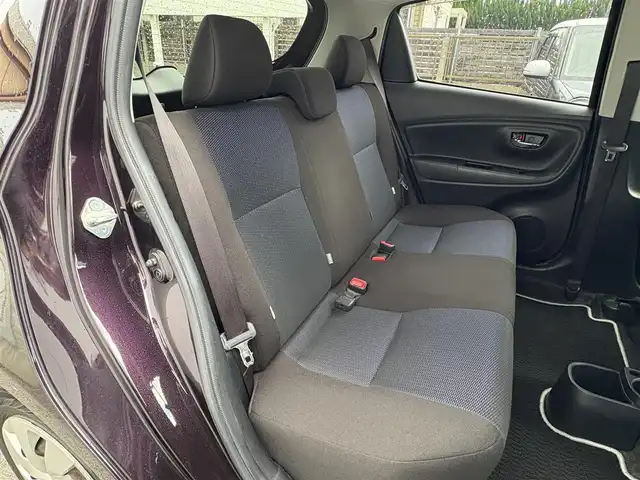 トヨタ ヴィッツ F セーフティエディション 三重県 2018(平30)年 8.7万km ボルドーマイカメタリック ♪ワンオーナー/♪車検 令和9年3月27日迄/プリクラッシュセーフティ/レーンディパーチャーアラート/オートマチックハイビーム/スマートキー×2/プッシュスタート/ドライブレコーダー/社外ナビ/・CD・SD録音・USB/・フルセグ・DVD再生/・Bluetoothオーディオ/・バックカメラ/ステアリングスイッチ/ウィンカーミラー/オートリトラクタブルミラー/ヘッドライトレベライザー/プライバシーガラス/フロアマット/ドアバイザー