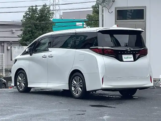 トヨタ アルファード Z 宮城県 2023(令5)年 0.8万km プラチナホワイトパールマイカ ワンオーナー/純正メモリーナビ（ＦＭ／ＡＭ／ＢＴ）　/フルセグテレビ　/レザーシート　/プリクラッシュセーフティー　/レーダークルーズコントロール　/レーンキープアシスト　/コーナーセンサー/ブラインドスポットモニター　/横滑り防止装置/全方位カメラ/フロントカメラ/バックカメラ/パワーバックドア/オートマチックハイビーム/オートライト/ベンチレーション/全席シートヒーター/ステアリングヒーター/前席パワーシート/シートメモリー/フリップダウンモニター/デジタルインナーミラー/ドライブレコーダー（前後型）/テレビキャンセラー/スマートキー/プッシュスタート/ETC2.0/両側パワースライドドア/電動パーキングブレーキ/電動格納ミラー