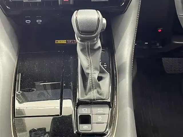 トヨタ アルファード Z 宮城県 2023(令5)年 0.8万km プラチナホワイトパールマイカ ワンオーナー/純正メモリーナビ（ＦＭ／ＡＭ／ＢＴ）　/フルセグテレビ　/レザーシート　/プリクラッシュセーフティー　/レーダークルーズコントロール　/レーンキープアシスト　/コーナーセンサー/ブラインドスポットモニター　/横滑り防止装置/全方位カメラ/フロントカメラ/バックカメラ/パワーバックドア/オートマチックハイビーム/オートライト/ベンチレーション/全席シートヒーター/ステアリングヒーター/前席パワーシート/シートメモリー/フリップダウンモニター/デジタルインナーミラー/ドライブレコーダー（前後型）/テレビキャンセラー/スマートキー/プッシュスタート/ETC2.0/両側パワースライドドア/電動パーキングブレーキ/電動格納ミラー
