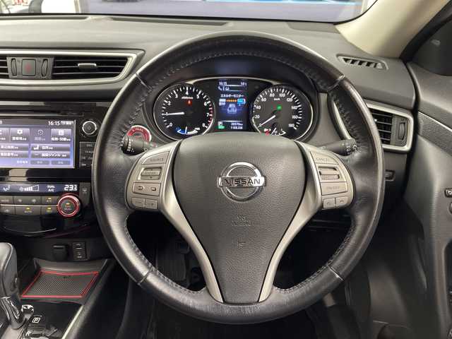 日産 エクストレイル ハイブリッド 20X エマージェンシーブレーキ 岐阜県 2016(平28)年 3.9万km バーニングレッド 純正SDナビ/フルセグ/BT/USB/DVD/アラウンドビューモニター/ビルトインETC/車線逸脱警報/後側方車両検知警報/エマージェンシーブレーキ/踏み間違い衝突防止アシスト/ヒルスタートアシスト/クリアランスソナー/パワーバックドア/前席シートヒーター/純正フロアマット/サイドバイザー/LEDオートライト/プッシュスタート/スマートキー/スペアキー