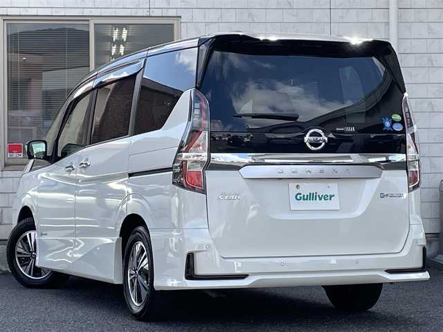 日産 セレナ e－パワー ハイウェイスター V 福岡県 2020(令2)年 1.3万km ブリリアントホワイトパール 2トーン ワンオーナー/ブリリアントホワイイトパール×ダイヤモンドブラック2トーン/純正7インチメモリナビ【MM319D-W】/(AM/FM/CD/DVD/Bluetooth/フルセグTV)/アラウンドビューモニター/バック・サイド・フロントカメラ　　/両側パワースライドドア　　　/走行支援システム/・インテリジェントエマージェンンシーブレーキ/・踏み間違い衝突防止アシスト/・後側方車両検知機能/・車線逸脱警報/・車線逸脱防止支援システム/・ふらつき警報/・標識検知機能/・クルーズコントロール/純正ナビ連動型前方ドライブレコーダー【DJ4-D】/セルスター・後方ドライブレコーダー【CSD-610FHR】/純正ビルトインETC/純正15インチアルミホール/純正フロアマット/USBポート(D席/2列目/3列目)/シートバックテーブル(2列目/3列目)/後席ロールサンシェード/プッシュスタート/スペアキー×1/電格ミラー/ドアバイザー/スペアキー×1/保証書/取扱説明書/ナビ取扱説明書