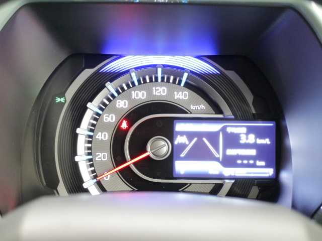 スズキ ハスラー HYBRID G 千葉県 2025(令7)年 0.1万km未満 デニムブルー ガンメタリック 2トーン 【届出済未使用車】/【デニムブルー/ガンメタリック2トーン（D4E）】/LEDヘッドライト/シートヒーター/マルチインフォメーションディスプレイ（カラー）/ステアリングスイッチ/スズキセーフティサポート/・デュアルセンサーブレーキサポート/・後退時ブレーキサポート/・誤発進/後方誤発進抑制機能/・車線逸脱抑制/警報機能/・ふらつき警報機能/・標識認識機能/・アダプティブクルーズコントロール/・先行車発進お知らせ機能/・ハイビームアシスト/プッシュスタート/スマートキー2本/シートヒーター/アイドリングストップ/オートライト/サイドエアバッグ/カーテンエアバッグ/保証書/取扱説明書/