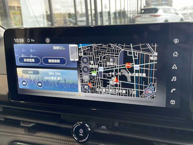 日産 セレナ ハイウェイスター V 愛知県 2023(令5)年 2.5万km プリズムホワイト プロパイロット/衝突被害軽減ブレーキ/純正ディスプレイオーディオ（ナビあり）/フリップダウンモニター/全方位カメラ/両側パワースライドドア/レーダークルーズコントロール/シートヒーター/Bluetooth/バックカメラ/イージーオープン機能/コーナーセンサー/純正アルミホイール/ETC2.0/ブラインドスポットモニター/LEDヘッドライト/パドルシフト/インテリジェントミラー/ステアリングヒーター/リアオートエアコン/オートマチックハイビーム/ステアリングスイッチ/スマートキー/プッシュスタート