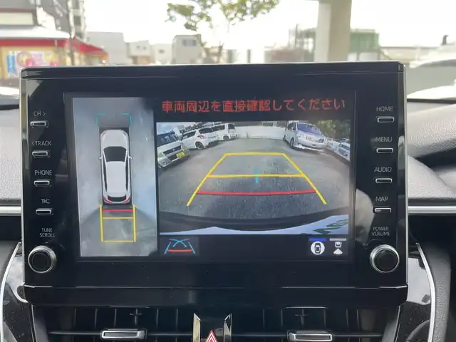 トヨタ カローラ クロス Z 福岡県 2022(令4)年 3.2万km アティチュードブラックマイカ ワンオーナー/純正ナビ/（AM/FM/USB/ミラーキャスト/Bluetooth）/横滑り防止/クルーズコントロール追従あり/レーンキープ/ハンズフリー/オートマチックハイビーム/オートホールド/パワーバックドア/パワーシート（運転席）/シートヒーター（運転席/助手席）/アラウンドビューモニター/ビルドインETC/純正アルミホイール/社外フロアマット/オートライト/フォグランプ/電格ミラー/保証書/取扱説明書/スペアキー×１