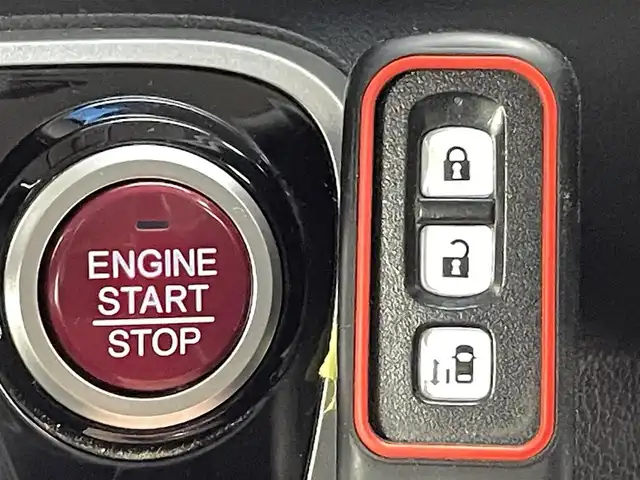 ホンダ Ｎ ＢＯＸ カスタム G 熊本県 2013(平25)年 9.2万km プレミアムダイナミックブルーパール 社外ナビAVN-VO2（ＣＤ・ＤＶＤ・フルセグ・ＢＴ・ＳＤ）/バックカメラ　/前後ドライブレコーダー　/片側パワースライドドア　/衝突軽減ブレーキ　/横滑り防止　/アイドリングストップ　/純正フロアマット/純正１４インチAW/オートライト　/ＬＥＤヘッドライト/スマートキー/プッシュスタート/保証書/取扱説明書