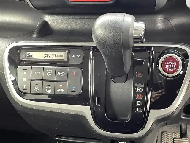 ホンダ Ｎ ＢＯＸ カスタム G 熊本県 2013(平25)年 9.2万km プレミアムダイナミックブルーパール 社外ナビAVN-VO2（ＣＤ・ＤＶＤ・フルセグ・ＢＴ・ＳＤ）/バックカメラ　/前後ドライブレコーダー　/片側パワースライドドア　/衝突軽減ブレーキ　/横滑り防止　/アイドリングストップ　/純正フロアマット/純正１４インチAW/オートライト　/ＬＥＤヘッドライト/スマートキー/プッシュスタート/保証書/取扱説明書