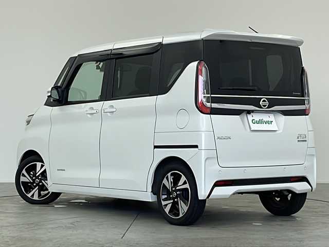 日産 ルークス ハイウェイスター Gターボ 愛知県 2023(令5)年 2.1万km ホワイトパール /禁煙車・ワンオーナー車//純正ナビ【MM222D-Le】//フルセグTV・Bluetooth//インテリジェントアラウンドビューモニター(移動物検知)//ETC・ドライブレコーダー//助手席側ハンズフリーオートスライドドア//純正15インチアルミホイール//LEDヘッドライト//インテリジェントオートライト//ハイビームアシスト//インテリジェントエマージェンシーブレーキ//踏み間違い衝突防止アシスト//インテリジェントLI(車線逸脱防止支援システム)//車線逸脱防止警報//インテリジェントFCW(前方衝突予測警報)//インテリジェントDA(ふらつき警報)//標識検知//先行車発進お知らせ//フロント&バックソナー//アイドリングストップ//ヒルスタートアシスト//横滑り防止//イモビライザー//トリコットシート//ベンチシート//革巻きステアリング//ステアリングスイッチ//プッシュスタート//プラズマクラスター技術搭載リヤシーリングファン//後席パーソナルテーブル(折りたたみ格納式)//純正フロアマット//リヤロールサンシェード//純正バイザー//電動格納ミラーウィンカー//フロントフォグランプ//スペアキー1本//新車保証書/取扱説明書//ナビ説明書