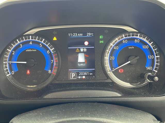 日産 ルークス ハイウェイスター Gターボ 愛知県 2023(令5)年 2.1万km ホワイトパール /禁煙車・ワンオーナー車//純正ナビ【MM222D-Le】//フルセグTV・Bluetooth//インテリジェントアラウンドビューモニター(移動物検知)//ETC・ドライブレコーダー//助手席側ハンズフリーオートスライドドア//純正15インチアルミホイール//LEDヘッドライト//インテリジェントオートライト//ハイビームアシスト//インテリジェントエマージェンシーブレーキ//踏み間違い衝突防止アシスト//インテリジェントLI(車線逸脱防止支援システム)//車線逸脱防止警報//インテリジェントFCW(前方衝突予測警報)//インテリジェントDA(ふらつき警報)//標識検知//先行車発進お知らせ//フロント&バックソナー//アイドリングストップ//ヒルスタートアシスト//横滑り防止//イモビライザー//トリコットシート//ベンチシート//革巻きステアリング//ステアリングスイッチ//プッシュスタート//プラズマクラスター技術搭載リヤシーリングファン//後席パーソナルテーブル(折りたたみ格納式)//純正フロアマット//リヤロールサンシェード//純正バイザー//電動格納ミラーウィンカー//フロントフォグランプ//スペアキー1本//新車保証書/取扱説明書//ナビ説明書