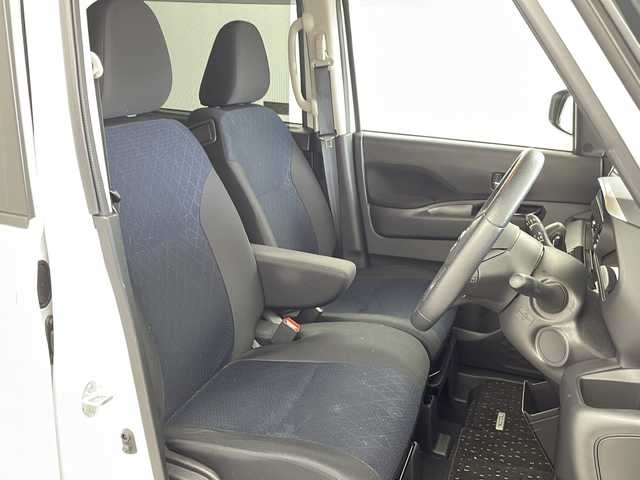 日産 ルークス ハイウェイスター Gターボ 愛知県 2023(令5)年 2.1万km ホワイトパール /禁煙車・ワンオーナー車//純正ナビ【MM222D-Le】//フルセグTV・Bluetooth//インテリジェントアラウンドビューモニター(移動物検知)//ETC・ドライブレコーダー//助手席側ハンズフリーオートスライドドア//純正15インチアルミホイール//LEDヘッドライト//インテリジェントオートライト//ハイビームアシスト//インテリジェントエマージェンシーブレーキ//踏み間違い衝突防止アシスト//インテリジェントLI(車線逸脱防止支援システム)//車線逸脱防止警報//インテリジェントFCW(前方衝突予測警報)//インテリジェントDA(ふらつき警報)//標識検知//先行車発進お知らせ//フロント&バックソナー//アイドリングストップ//ヒルスタートアシスト//横滑り防止//イモビライザー//トリコットシート//ベンチシート//革巻きステアリング//ステアリングスイッチ//プッシュスタート//プラズマクラスター技術搭載リヤシーリングファン//後席パーソナルテーブル(折りたたみ格納式)//純正フロアマット//リヤロールサンシェード//純正バイザー//電動格納ミラーウィンカー//フロントフォグランプ//スペアキー1本//新車保証書/取扱説明書//ナビ説明書