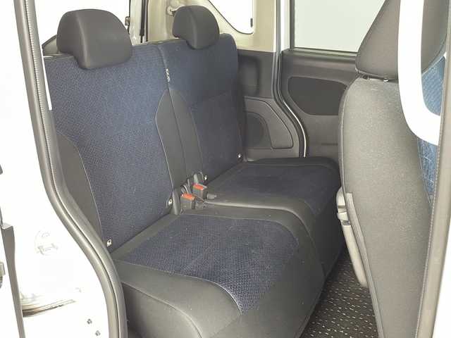 日産 ルークス ハイウェイスター Gターボ 愛知県 2023(令5)年 2.1万km ホワイトパール /禁煙車・ワンオーナー車//純正ナビ【MM222D-Le】//フルセグTV・Bluetooth//インテリジェントアラウンドビューモニター(移動物検知)//ETC・ドライブレコーダー//助手席側ハンズフリーオートスライドドア//純正15インチアルミホイール//LEDヘッドライト//インテリジェントオートライト//ハイビームアシスト//インテリジェントエマージェンシーブレーキ//踏み間違い衝突防止アシスト//インテリジェントLI(車線逸脱防止支援システム)//車線逸脱防止警報//インテリジェントFCW(前方衝突予測警報)//インテリジェントDA(ふらつき警報)//標識検知//先行車発進お知らせ//フロント&バックソナー//アイドリングストップ//ヒルスタートアシスト//横滑り防止//イモビライザー//トリコットシート//ベンチシート//革巻きステアリング//ステアリングスイッチ//プッシュスタート//プラズマクラスター技術搭載リヤシーリングファン//後席パーソナルテーブル(折りたたみ格納式)//純正フロアマット//リヤロールサンシェード//純正バイザー//電動格納ミラーウィンカー//フロントフォグランプ//スペアキー1本//新車保証書/取扱説明書//ナビ説明書