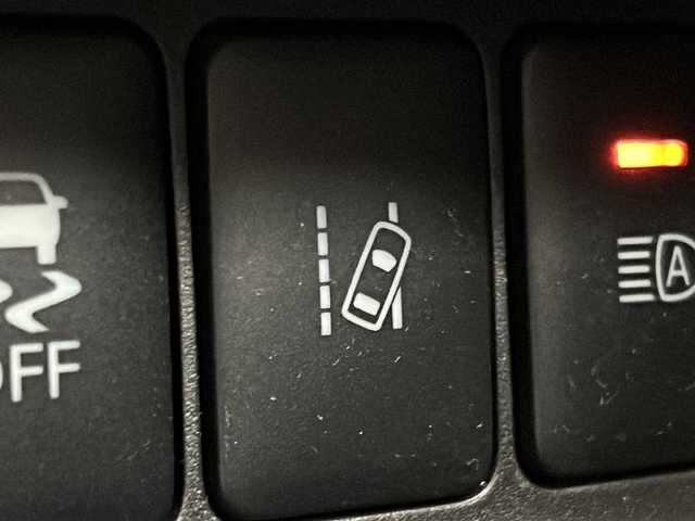 日産 デイズ ルークス ハイウェイスター Gターボ 東京都 2019(平31)年 4万km スパークリングレッド/ブラック 純正メモリナビ/【フルセグ・DVD再生可・CD・Bluetooth】/バックカメラ/アラウンドビューカメラ/ETC/両側パワースライドドア/インテリジェントエマージェンシーブレーキ/踏み間違い衝突防止アシスト/車線逸脱警報/横滑り防止機能/クルーズコントロール/アイドリングストップ/電動格納ミラー/ウィンカーミラー/ステアリングスイッチ/プッシュスタート/スマートキー/スペアキーあり/純正フロアマット/純正ドアバイザー/新車保証書/取扱説明書