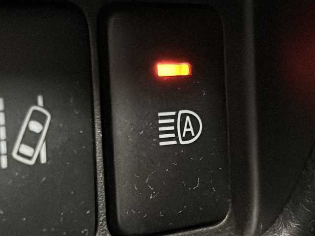 日産 デイズ ルークス ハイウェイスター Gターボ 東京都 2019(平31)年 4万km スパークリングレッド/ブラック 純正メモリナビ/【フルセグ・DVD再生可・CD・Bluetooth】/バックカメラ/アラウンドビューカメラ/ETC/両側パワースライドドア/インテリジェントエマージェンシーブレーキ/踏み間違い衝突防止アシスト/車線逸脱警報/横滑り防止機能/クルーズコントロール/アイドリングストップ/電動格納ミラー/ウィンカーミラー/ステアリングスイッチ/プッシュスタート/スマートキー/スペアキーあり/純正フロアマット/純正ドアバイザー/新車保証書/取扱説明書