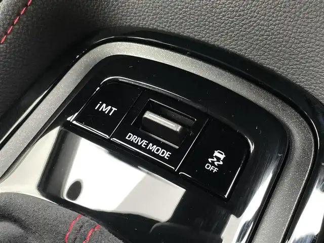 トヨタ ＧＲカローラ RZ 千葉県 2025(令7)年 0.1千km グレーＭ ワンオーナー/後期モデル/ボディーカラー：プレシャスメタル（カラーコード：1L5)/登録時走行距離90km/6速MT/トヨタセーフティセンス/　・プリクラッシュセーフティ/　・レーントレーシングアシスト(LTA)/　・レーダークルーズ（ACC）/　・オートハイビーム(AHB)/　・ロードサインアシスト(RSA)/　・プロアクティブドライビングアシスト(PDA)/　・発進遅れ告知機能(TMN)/　・ブラインドスポットモニター(BSM)/LEDヘッドライト/サブラジエーター（メーカーオプション）/カーボンルーフ/ディスプレイオーディオPlus（8インチHDディスプレイ）/　・ナビ/フルセグTV/BlueTooth//　・AppleCarPlay/AndroidAuto/Miracast対応/JBLスピーカー/ワイヤレスチャージ（置くだけ充電）/ETC2.0/D/N席シートヒーター（Hi/Lo切り替え式）/取説/保証書/スペアキー