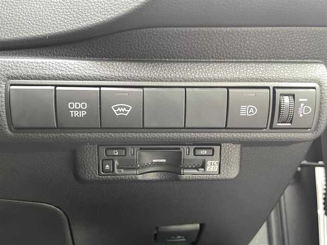 トヨタ ＧＲカローラ RZ 千葉県 2025(令7)年 0.1千km グレーＭ ワンオーナー/後期モデル/ボディーカラー：プレシャスメタル（カラーコード：1L5)/登録時走行距離90km/6速MT/トヨタセーフティセンス/　・プリクラッシュセーフティ/　・レーントレーシングアシスト(LTA)/　・レーダークルーズ（ACC）/　・オートハイビーム(AHB)/　・ロードサインアシスト(RSA)/　・プロアクティブドライビングアシスト(PDA)/　・発進遅れ告知機能(TMN)/　・ブラインドスポットモニター(BSM)/LEDヘッドライト/サブラジエーター（メーカーオプション）/カーボンルーフ/ディスプレイオーディオPlus（8インチHDディスプレイ）/　・ナビ/フルセグTV/BlueTooth//　・AppleCarPlay/AndroidAuto/Miracast対応/JBLスピーカー/ワイヤレスチャージ（置くだけ充電）/ETC2.0/D/N席シートヒーター（Hi/Lo切り替え式）/取説/保証書/スペアキー