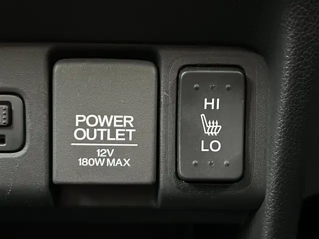 ホンダ Ｎ ＢＯＸ G ターボ SSパッケージ 滋賀県 2016(平28)年 7.6万km ブリティッシュグリーンP 純正ナビ/（AM/FM/CD/DVD/Bluetooth/TVフルセグ/iPod/SD/）/両側パワースライドドア/バックカメラ/ビルトインETC/シートヒーターD/N/前後ドライブレコーダー/夏タイヤ積込み/横滑り防止装置/オートライト/ステアリングスイッチ/スマートキー/プッシュスタート/スペアキー/オートエアコン/パドルシフト/ドアバイザー/純正フロアマット/ECON/後席サンバイザー/電動格納ミラー