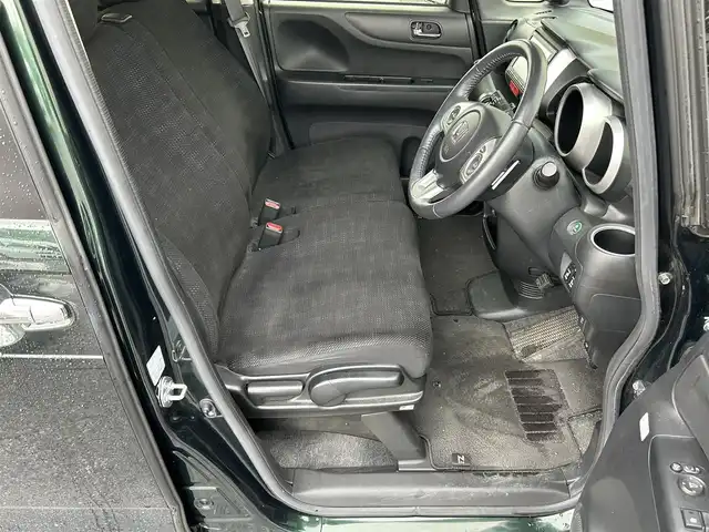 ホンダ Ｎ ＢＯＸ G ターボ SSパッケージ 滋賀県 2016(平28)年 7.6万km ブリティッシュグリーンP 純正ナビ/（AM/FM/CD/DVD/Bluetooth/TVフルセグ/iPod/SD/）/両側パワースライドドア/バックカメラ/ビルトインETC/シートヒーターD/N/前後ドライブレコーダー/夏タイヤ積込み/横滑り防止装置/オートライト/ステアリングスイッチ/スマートキー/プッシュスタート/スペアキー/オートエアコン/パドルシフト/ドアバイザー/純正フロアマット/ECON/後席サンバイザー/電動格納ミラー