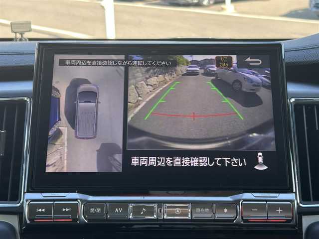 三菱 デリカＤ：５ P 愛媛県 2021(令3)年 3.9万km ポーラホワイト 禁煙車/ALPINE製11インチナビ/CD/DVD/フルセグTV/Bluetooth/HDMI/全方位カメラ/バックカメラ/ブラインドスポットモニター/ルームミラー式レーダー探知機(ASSURA/AR-5)/前後ドライブレコーダー(SDカードなし)/ETC/車内天井ルーフキャリア/衝突被害軽減システム/横滑り防止装置/レーンキープアシスト/レーダークルーズコントロール/LEDヘッドライト/フォグランプ/オートライト/オートマチックハイビーム/前席シートヒーター/運転席パワーシート/ステアリングヒーター/パドルシフト/オートステップ(左)/両側パワースライドドア/パワーバックドア/エンジンスタートボタン/スマートキー/純正フロアマット/NITRO POWER製16インチアルミホイール