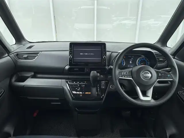 日産 ルークス HWS X プロパイロットED 福岡県 2022(令4)年 5万km ホワイトパール 純正9インチナビ/（全方位カメラ/Bカメラ/TV/DVD/CD/Bluetooth/USB)/両側パワースライドドア/リアシーリングファン/ハンズフリーオートスライドドア/プロパイロット/レーダークルーズコントロール/ビルトインETC/電動パーキングブレーキ/HOLDボタン/ステアリングスイッチ/ドライブレコーダー前方/LEDヘッドライト/プッシュスタート/ドアバイザー/純正フロアマット
