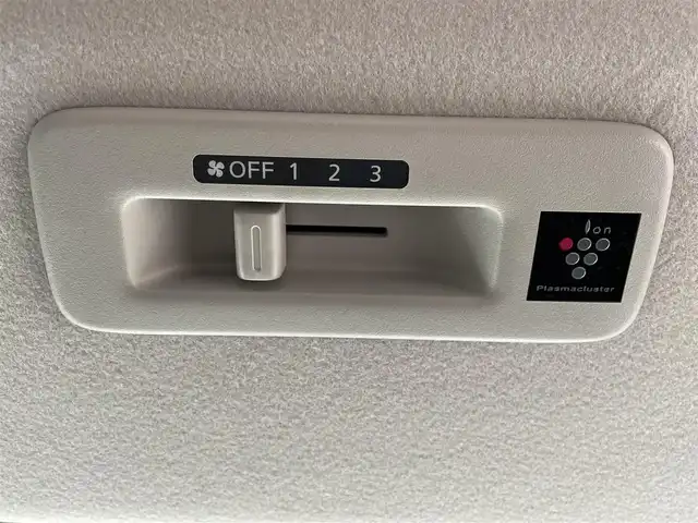 日産 ルークス HWS X プロパイロットED 福岡県 2022(令4)年 5万km ホワイトパール 純正9インチナビ/（全方位カメラ/Bカメラ/TV/DVD/CD/Bluetooth/USB)/両側パワースライドドア/リアシーリングファン/ハンズフリーオートスライドドア/プロパイロット/レーダークルーズコントロール/ビルトインETC/電動パーキングブレーキ/HOLDボタン/ステアリングスイッチ/ドライブレコーダー前方/LEDヘッドライト/プッシュスタート/ドアバイザー/純正フロアマット
