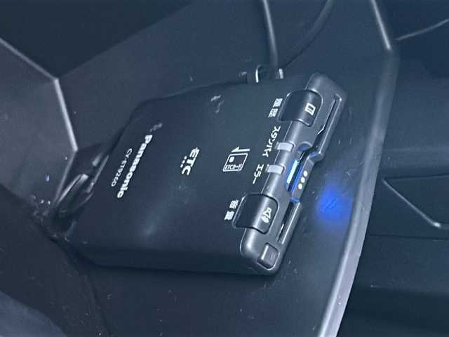 マツダ ＣＸ－３ 15S 石川県 2023(令5)年 2.7万km ジェットブラックマイカ ワンオーナー　/純正メモリナビ/（Ｂｌｕｅｔｏｏｔ／ＣＤ／ＤＶＤ／フルセグＴＶ／ＡＭ／ＦＭ）　/ＥＴＣ　/前後ドライブレコーダー　/バックカメラ　　/アイドリングストップ　/純正アルミホイール　/LEDライト　/オートライト/スマートキー/プッシュスタート/純正フロアマット