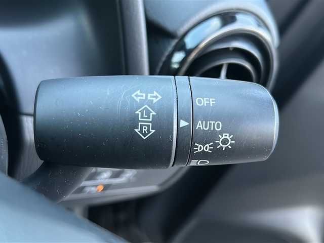 マツダ ＣＸ－３ 15S 石川県 2023(令5)年 2.7万km ジェットブラックマイカ ワンオーナー　/純正メモリナビ/（Ｂｌｕｅｔｏｏｔ／ＣＤ／ＤＶＤ／フルセグＴＶ／ＡＭ／ＦＭ）　/ＥＴＣ　/前後ドライブレコーダー　/バックカメラ　　/アイドリングストップ　/純正アルミホイール　/LEDライト　/オートライト/スマートキー/プッシュスタート/純正フロアマット