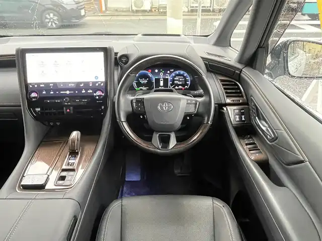 トヨタ アルファードハイブリット Z 愛知県 2024(令6)年 1.1万km プラチナホワイトパールマイカ /当店買取/法人1オナ/モデリスタ20AW/純正アルミ積込//モデリスタエアロブルーイルミネーション付//モデリスタマフラー//モデリスタマルチカラーインテリアイルミ//パノラミックビューモニター//デジタルインナーミラー/ユニバーサルステップ//純正メーカーナビ/純正12.3型有機EL後席モニター//トヨタチームメイト/TSS/ETC2.0/Pソナー/Pアシスト//パワーゲート//フルセグTV/Carplay/Bluetooth/HDMI/typeC//サンルーフ/本革シート/Pシート/シートヒーター//シートベンチレーション/ステアリングヒーター//エアロドアバイザー//LEDヘッド/Aライト/AHB//ISOFIX/純正フロアマット/AC100V//社外セキュリティVIPER/社外インテリアパネル//保証書/取説/後席リモコン