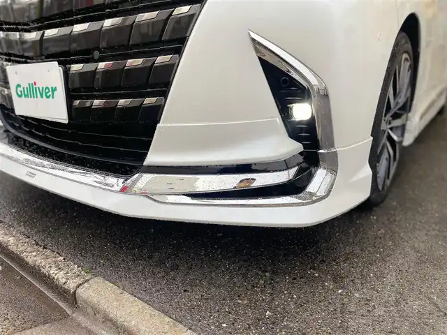 トヨタ アルファードハイブリット Z 愛知県 2024(令6)年 1.1万km プラチナホワイトパールマイカ /当店買取/法人1オナ/モデリスタ20AW/純正アルミ積込//モデリスタエアロブルーイルミネーション付//モデリスタマフラー//モデリスタマルチカラーインテリアイルミ//パノラミックビューモニター//デジタルインナーミラー/ユニバーサルステップ//純正メーカーナビ/純正12.3型有機EL後席モニター//トヨタチームメイト/TSS/ETC2.0/Pソナー/Pアシスト//パワーゲート//フルセグTV/Carplay/Bluetooth/HDMI/typeC//サンルーフ/本革シート/Pシート/シートヒーター//シートベンチレーション/ステアリングヒーター//エアロドアバイザー//LEDヘッド/Aライト/AHB//ISOFIX/純正フロアマット/AC100V//社外セキュリティVIPER/社外インテリアパネル//保証書/取説/後席リモコン