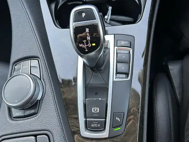 ＢＭＷ ６４０ｉ グランクーペ Mスポーツ 宮城県 2017(平29)年 8.1万km サファイアブラックP サンルーフ/純正OP20インチアルミホイール/＝＝＝/インテリジェントセイフティ/衝突警告/ブレーキ機能付き衝突警告/レーンチェンジウォーニング/レーンディパーチャーウォーニング/アクティブクルーズコントロール/コーナーセンサー/ヘッドアップディスプレイ/純正ナビ/・Bluetooth/・フルセグテレビ/・バックカメラ/・CD/DVD/・AUX/ETC/ドライブレコーダー/本革巻きステアリング/ステアリングスイッチ/パドルシフト/レザーシート/シートヒーター/パワーシート/電動パーキングブレーキ/LEDヘッドランプ/オートライト/ドライブモードセレクター/プッシュスタート/スペアキー/W/サイド/カーテンエアバッグ/取扱説明書/保証書