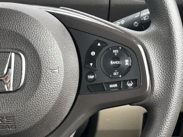 ホンダ Ｎ ＢＯＸ G L ホンダセンシング 静岡県 2018(平30)年 1.3万km モーニングミストブルーM ユーザー買取車両/社外SDナビ（WX-171C）/[AM/FM/TV/CD]/純性14インチAW/純性LEDヘッドライト/エンジンスタートボタン/バックカメラ/USB入力端子/ETC/スマートキー/スペアキー×１/ベンチシート/片側パワースライドドア/横滑り防止装置/レーンアシスト/衝突被害軽減システム/クルーズコントロール/保証書/取扱説明書