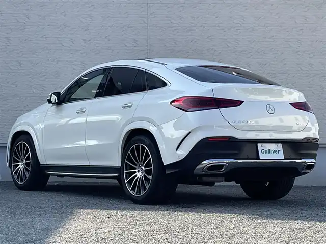 メルセデス・ベンツ Ｍ・ベンツ ＧＬＥ４００ｄ 4MATIC クーペ スポーツ 大阪府 2021(令3)年 1.5万km ダイヤモンドホワイト パノラミックスライディングルーフ/純正HDDナビ/BT/USB/フルセグTV/AppleCarPlay/AndroidAuto/360°カメラ/前後ドラレコ(Y-401di)/レーダー探知機(Z2100)/パーキングアシスト/パドルシフト/アンビエントライト64色/パヒュームアドマイザー/黒革シート/D/N席メモリー付パワーシート/全席シートヒーター/D/N席エアシート/ブルメスターサウンドシステム/D/N席温冷機能付きカップホルダー/ヘッドアップディスプレイ/追従機能付きクルーズコントロール/レーンキープアシスト/ブラインドスポットモニター/ダウンヒルアシストコントロール/前後コーナーセンサー/LEDヘッドライト/オートハイビーム/純正フロアマット/純正21インチAW/純正AW付スタッドレスタイヤ/フットトランクオープナー/スペアキー/ETC2.0