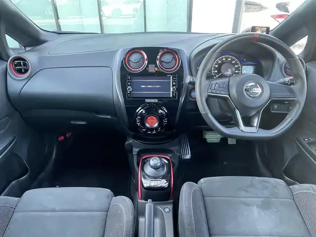 日産 ノート e－パワー ニスモ 香川県 2018(平30)年 5.3万km スーパーブラック 純正SDナビ/→フルセグ/CD/DVD/Bluetooth/全方位カメラ/デジタルインナーミラー/インテリジェントエマージェンシーブレーキ/インテリジェントLI（車線逸脱防止支援システム）/インテリジェントFCW（前方衝突）/VDC（ビークルダイナミクスコントロール）/LEDオートライト/ハイビームアシスト/純正16インチアルミ/純正フロアマット/前方ドライブレコーダー/ETC/レーダー探知機/ステアリングリモコン/プッシュスタート/スマートキー